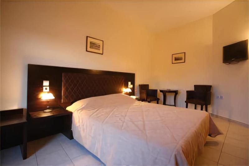 סקופלוס טאון Aeolos Hotel מראה חיצוני תמונה