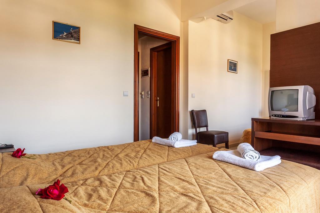 סקופלוס טאון Aeolos Hotel מראה חיצוני תמונה